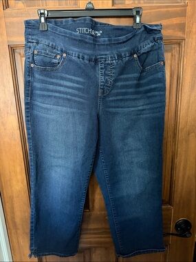 Stitch'r Dark Blue Pull-On Cropped Jeans